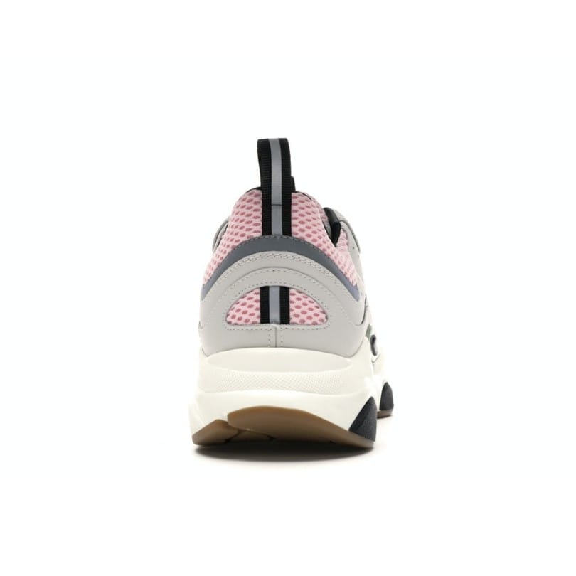 B22 Pale Pink Grey